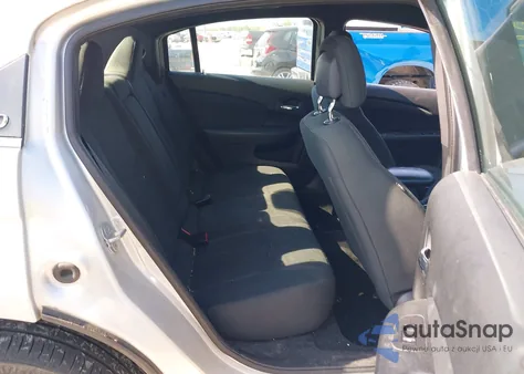 2012 Chrysler 200 Touring z USA, uszkodzony, nr VIN 1C3CCBBB4CN101651